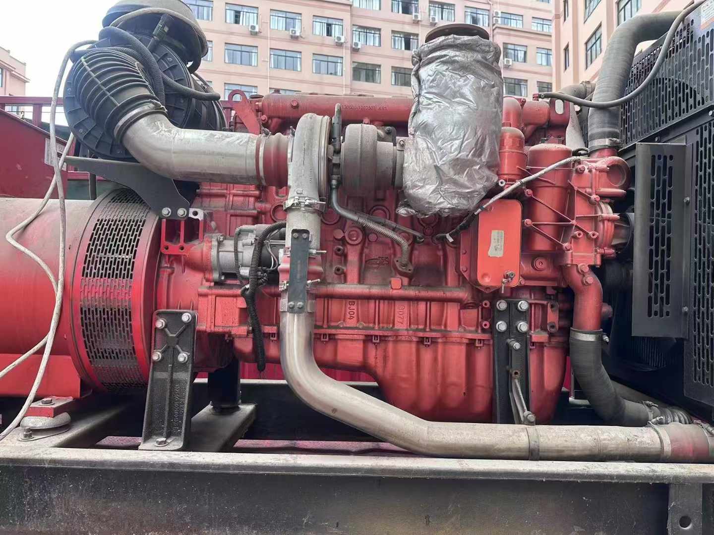 阿图什如何选择适合 600kW 柴油发电机组的过载保护器？