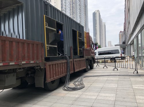 阿图什低温环境下，柴油发电机组电池充满电的具体时间受哪些因素影响？